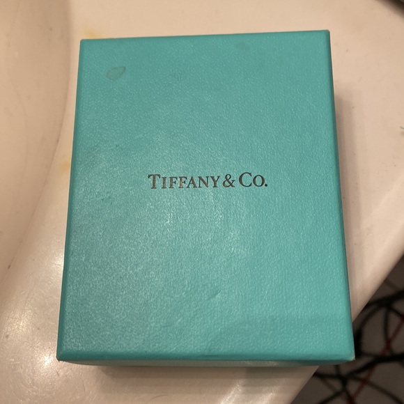 COPY - Paloma Picasso Tiffany & Co. Olive Leaf Band Ring - Picture 14 of 14